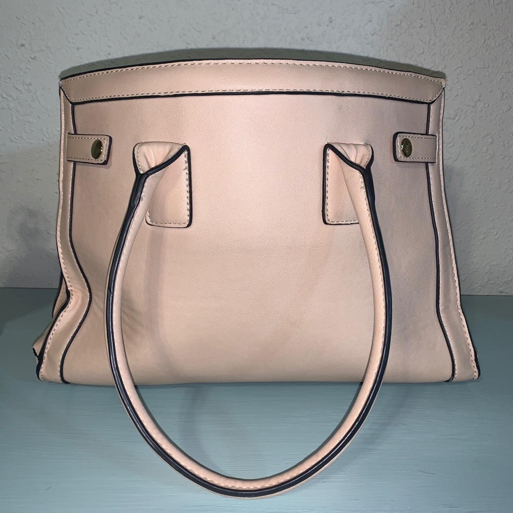Purse - Picture 2 of 4